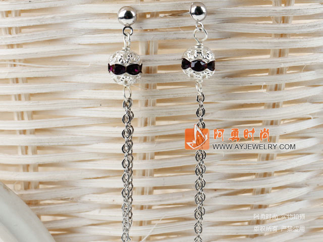 饰品编号:E1022  我们主要经营 手链、项链、耳环、戒指、套链、吊坠、手机链、请方问我们的网站 www.ayjewelry.com