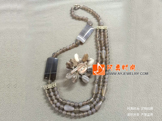 饰品编号:X2217  我们主要经营 手链、项链、耳环、戒指、套链、吊坠、手机链、请方问我们的网站 www.ayjewelry.com