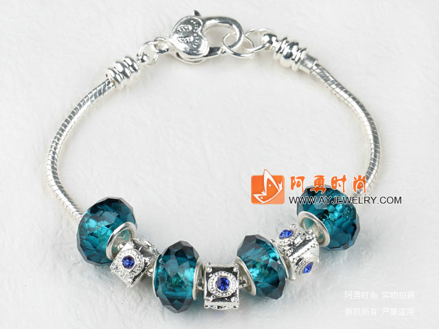 饰品编号:L94  我们主要经营 手链、项链、耳环、戒指、套链、吊坠、手机链、请方问我们的网站 www.ayjewelry.com