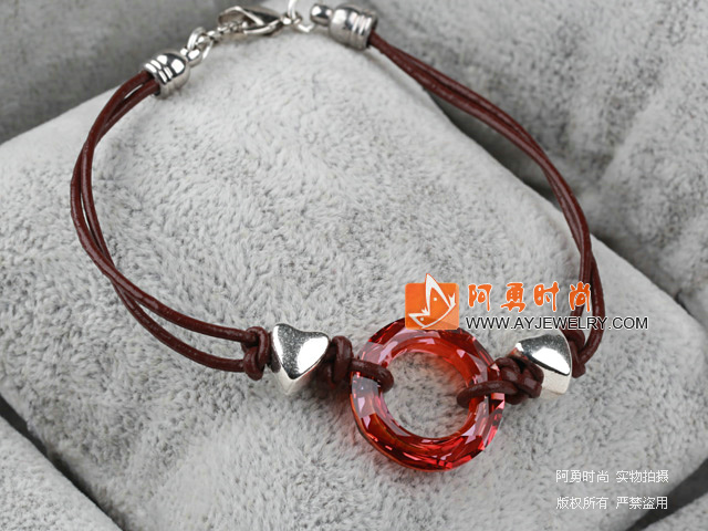 饰品编号:RY1076  我们主要经营 手链、项链、耳环、戒指、套链、吊坠、手机链、请方问我们的网站 www.ayjewelry.com