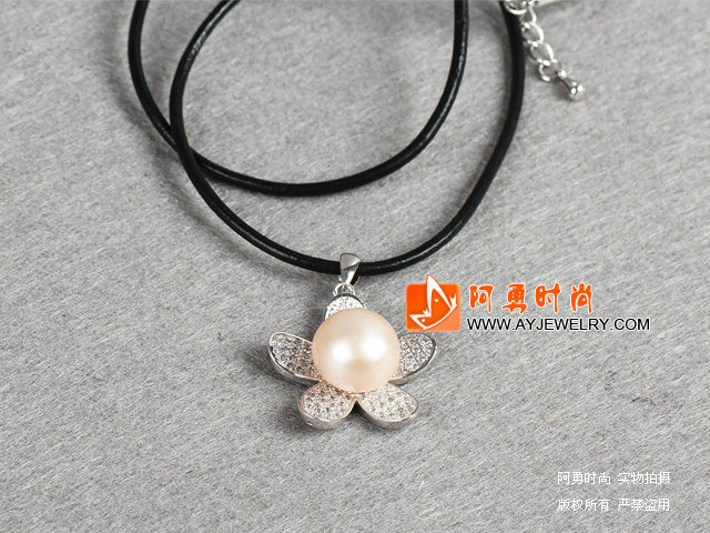 饰品编号:X4430  我们主要经营 手链、项链、耳环、戒指、套链、吊坠、手机链、请方问我们的网站 www.ayjewelry.com