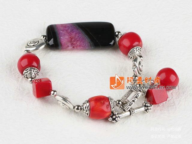 饰品编号:Y917  我们主要经营 手链、项链、耳环、戒指、套链、吊坠、手机链、请方问我们的网站 www.ayjewelry.com