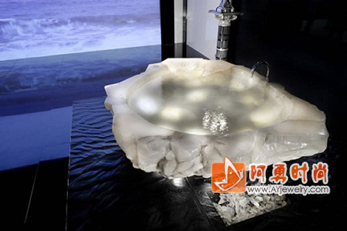 意大利水晶浴缸 价值79万美元的沐浴体验