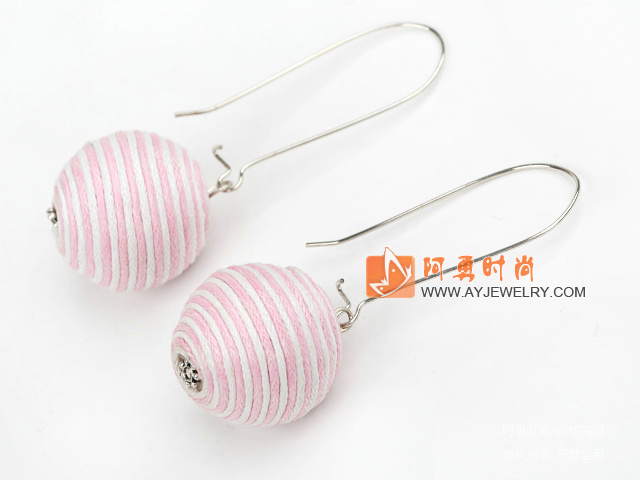 饰品编号:E165  我们主要经营 手链、项链、耳环、戒指、套链、吊坠、手机链、请方问我们的网站 www.ayjewelry.com