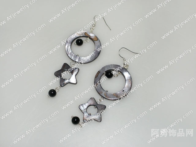 饰品编号:E589  我们主要经营 手链、项链、耳环、戒指、套链、吊坠、手机链、请方问我们的网站 www.ayjewelry.com