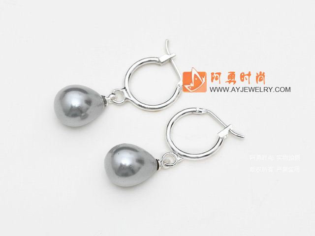 饰品编号:E72  我们主要经营 手链、项链、耳环、戒指、套链、吊坠、手机链、请方问我们的网站 www.ayjewelry.com