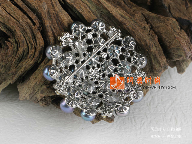 饰品编号:Q28  我们主要经营 手链、项链、耳环、戒指、套链、吊坠、手机链、请方问我们的网站 www.ayjewelry.com