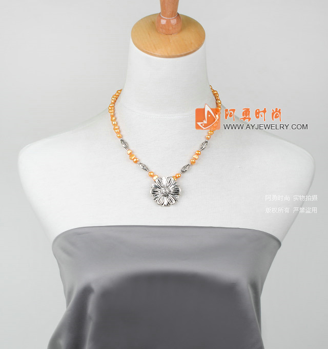 饰品编号:X1130  我们主要经营 手链、项链、耳环、戒指、套链、吊坠、手机链、请方问我们的网站 www.ayjewelry.com