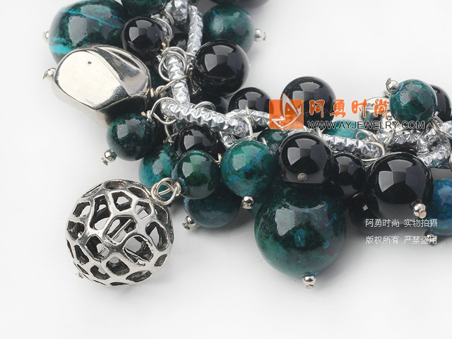 饰品编号:X1200  我们主要经营 手链、项链、耳环、戒指、套链、吊坠、手机链、请方问我们的网站 www.ayjewelry.com