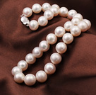 超大颗白珍珠项链 高档贝里扣 简约单层珠链款