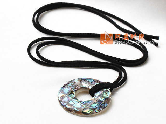 饰品编号:X1533  我们主要经营 手链、项链、耳环、戒指、套链、吊坠、手机链、请方问我们的网站 www.ayjewelry.com