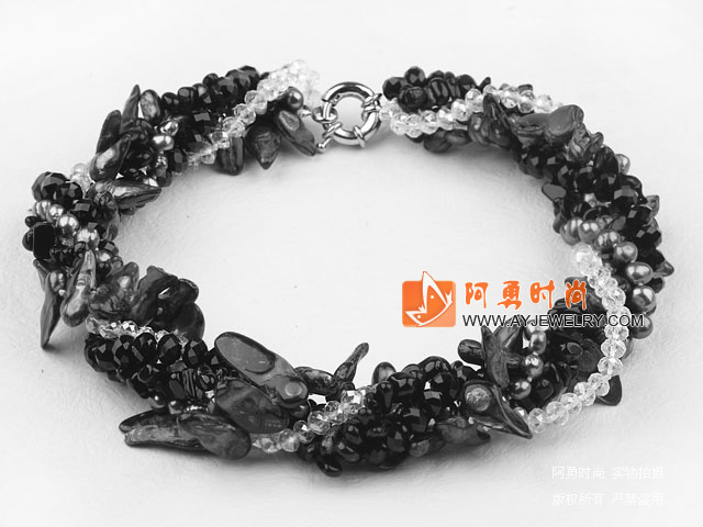饰品编号:X1870  我们主要经营 手链、项链、耳环、戒指、套链、吊坠、手机链、请方问我们的网站 www.ayjewelry.com