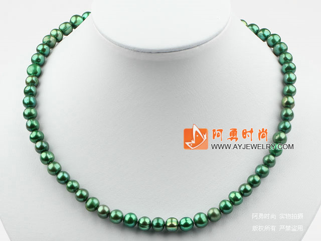 绿色珍珠项链