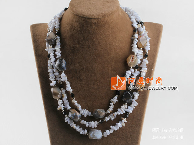 饰品编号:X1975  我们主要经营 手链、项链、耳环、戒指、套链、吊坠、手机链、请方问我们的网站 www.ayjewelry.com