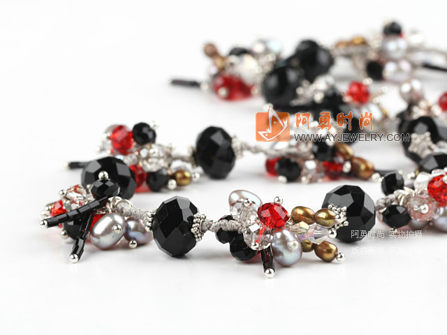 饰品编号:X221  我们主要经营 手链、项链、耳环、戒指、套链、吊坠、手机链、请方问我们的网站 www.ayjewelry.com