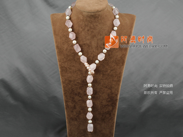 珍珠芙蓉石项链