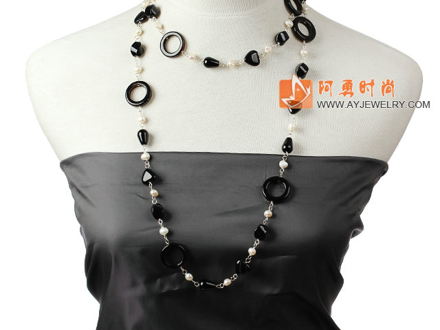 饰品编号:X813  我们主要经营 手链、项链、耳环、戒指、套链、吊坠、手机链、请方问我们的网站 www.ayjewelry.com