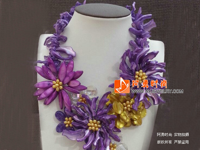 紫色贝壳花朵项链