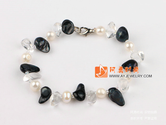 饰品编号:Y152  我们主要经营 手链、项链、耳环、戒指、套链、吊坠、手机链、请方问我们的网站 www.ayjewelry.com