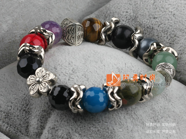 饰品编号:Y608  我们主要经营 手链、项链、耳环、戒指、套链、吊坠、手机链、请方问我们的网站 www.ayjewelry.com
