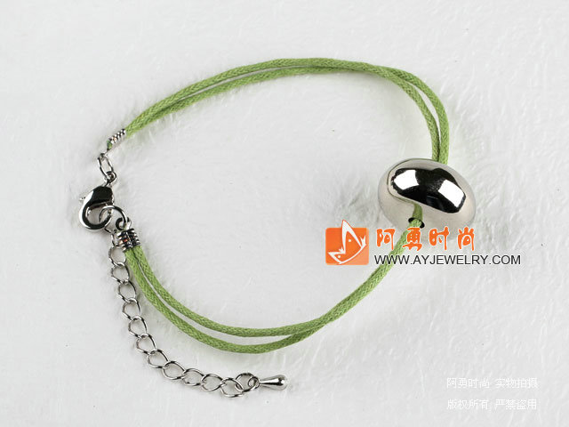 饰品编号:Y779  我们主要经营 手链、项链、耳环、戒指、套链、吊坠、手机链、请方问我们的网站 www.ayjewelry.com