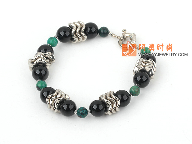 饰品编号:Y7  我们主要经营 手链、项链、耳环、戒指、套链、吊坠、手机链、请方问我们的网站 www.ayjewelry.com