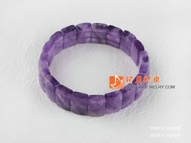 饰品编号:Y827  我们主要经营 手链、项链、耳环、戒指、套链、吊坠、手机链、请方问我们的网站 www.ayjewelry.com