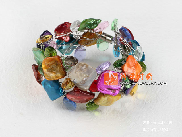 饰品编号:Y886  我们主要经营 手链、项链、耳环、戒指、套链、吊坠、手机链、请方问我们的网站 www.ayjewelry.com