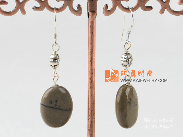 饰品编号:E1387  我们主要经营 手链、项链、耳环、戒指、套链、吊坠、手机链、请方问我们的网站 www.ayjewelry.com