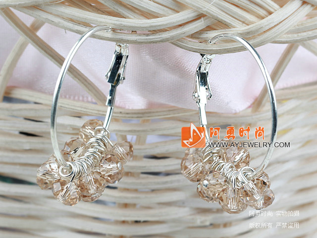 饰品编号:E1546  我们主要经营 手链、项链、耳环、戒指、套链、吊坠、手机链、请方问我们的网站 www.ayjewelry.com