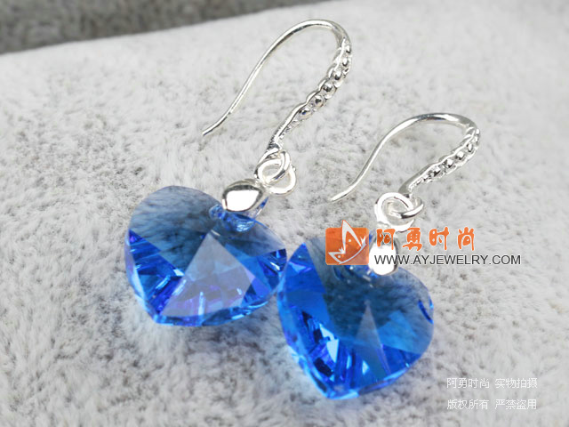 饰品编号:E1689  我们主要经营 手链、项链、耳环、戒指、套链、吊坠、手机链、请方问我们的网站 www.ayjewelry.com