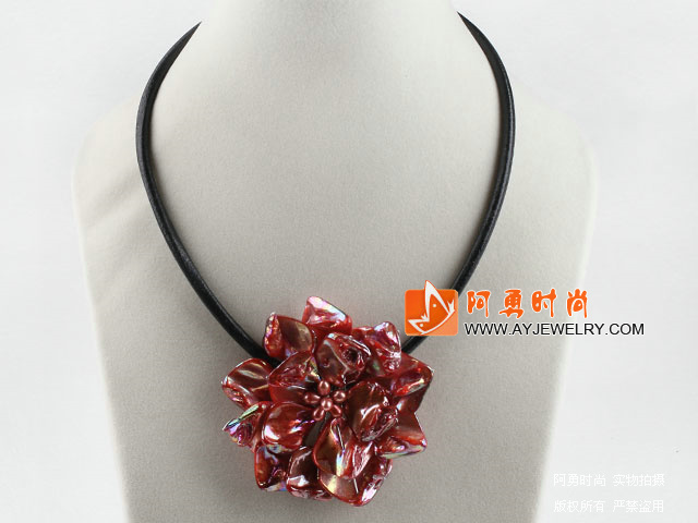 饰品编号:F70  我们主要经营 手链、项链、耳环、戒指、套链、吊坠、手机链、请方问我们的网站 www.ayjewelry.com