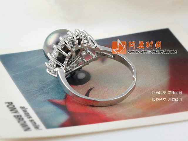 饰品编号:H137  我们主要经营 手链、项链、耳环、戒指、套链、吊坠、手机链、请方问我们的网站 www.ayjewelry.com