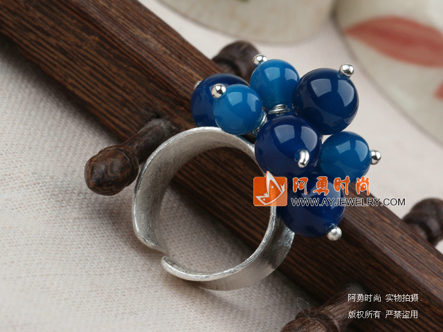 饰品编号:H90  我们主要经营 手链、项链、耳环、戒指、套链、吊坠、手机链、请方问我们的网站 www.ayjewelry.com