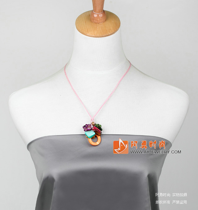 饰品编号:L1116  我们主要经营 手链、项链、耳环、戒指、套链、吊坠、手机链、请方问我们的网站 www.ayjewelry.com