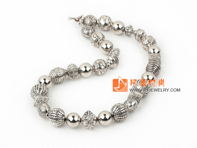 饰品编号:L1215  我们主要经营 手链、项链、耳环、戒指、套链、吊坠、手机链、请方问我们的网站 www.ayjewelry.com