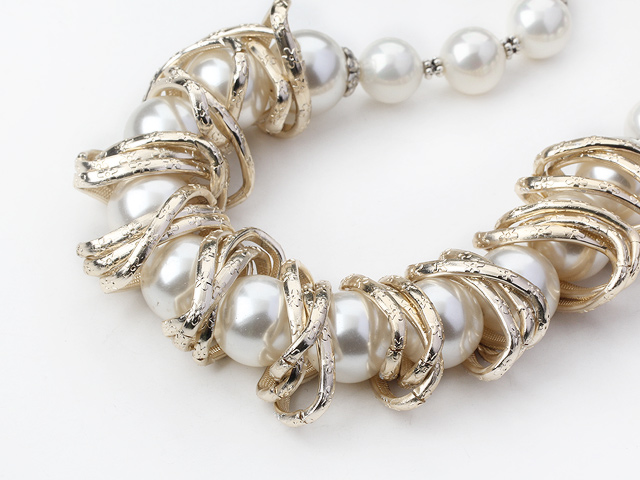 饰品编号:L2366  我们主要经营 手链、项链、耳环、戒指、套链、吊坠、手机链、请方问我们的网站 www.ayjewelry.com