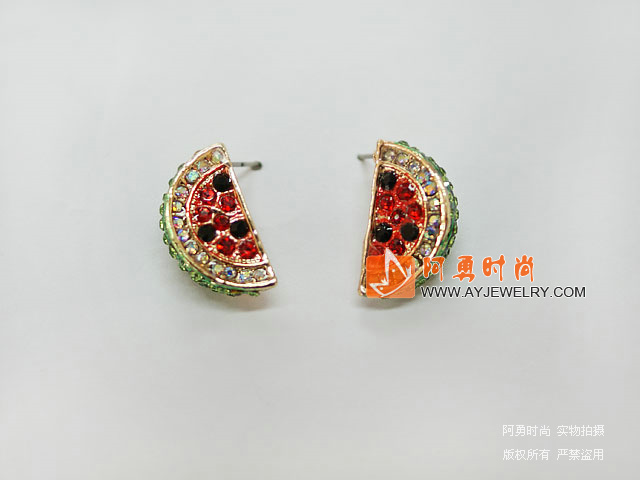 饰品编号:L327  我们主要经营 手链、项链、耳环、戒指、套链、吊坠、手机链、请方问我们的网站 www.ayjewelry.com