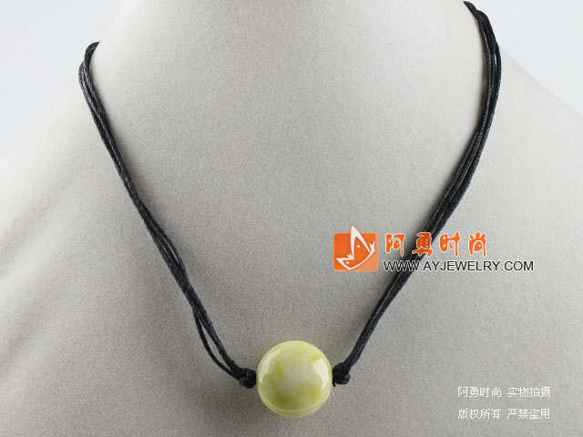 饰品编号:L412  我们主要经营 手链、项链、耳环、戒指、套链、吊坠、手机链、请方问我们的网站 www.ayjewelry.com