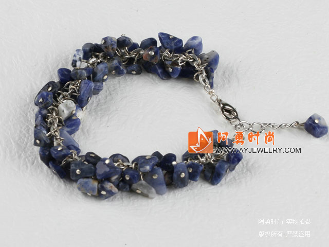 饰品编号:L824  我们主要经营 手链、项链、耳环、戒指、套链、吊坠、手机链、请方问我们的网站 www.ayjewelry.com