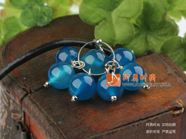 饰品编号:L882  我们主要经营 手链、项链、耳环、戒指、套链、吊坠、手机链、请方问我们的网站 www.ayjewelry.com