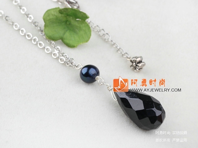 饰品编号:L884  我们主要经营 手链、项链、耳环、戒指、套链、吊坠、手机链、请方问我们的网站 www.ayjewelry.com