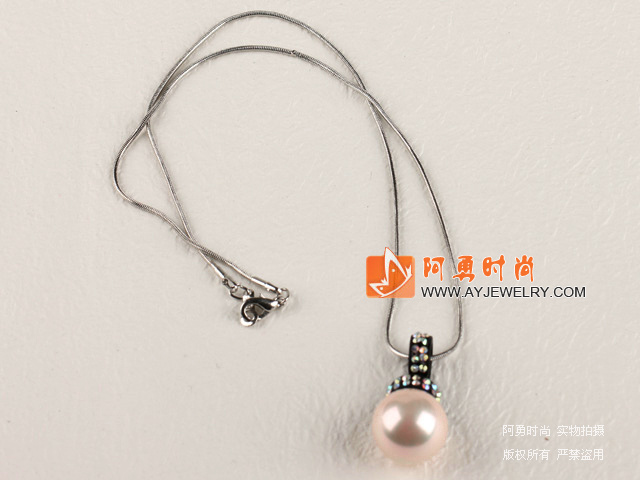 饰品编号:RX1797  我们主要经营 手链、项链、耳环、戒指、套链、吊坠、手机链、请方问我们的网站 www.ayjewelry.com