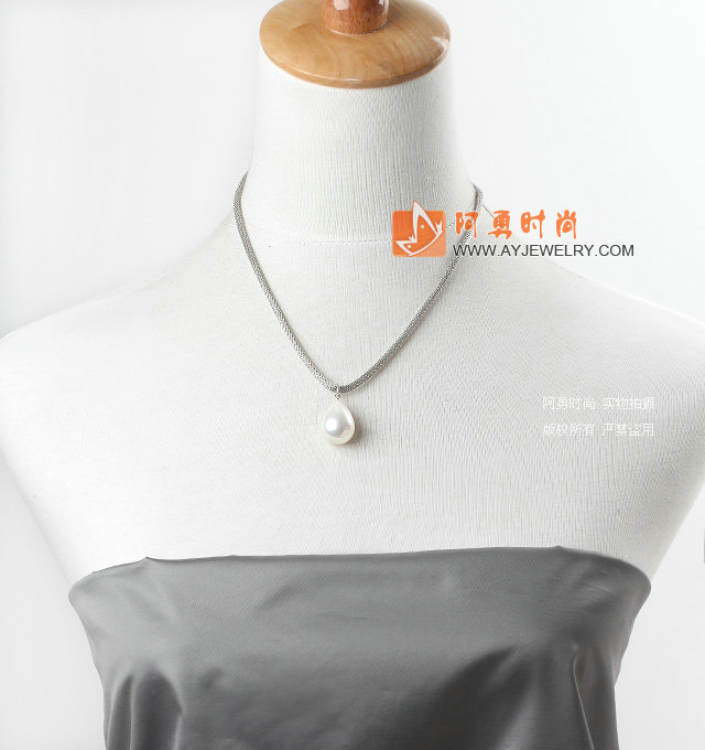 饰品编号:RX1952  我们主要经营 手链、项链、耳环、戒指、套链、吊坠、手机链、请方问我们的网站 www.ayjewelry.com