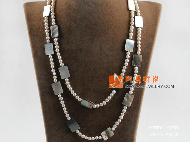 饰品编号:RX2301  我们主要经营 手链、项链、耳环、戒指、套链、吊坠、手机链、请方问我们的网站 www.ayjewelry.com