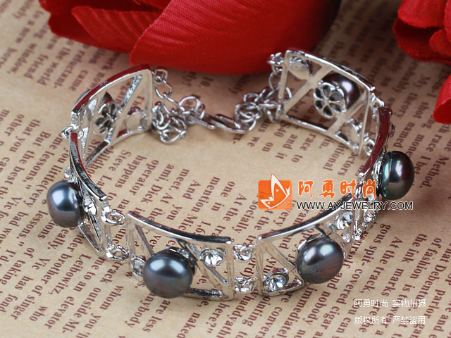 饰品编号:RY1159  我们主要经营 手链、项链、耳环、戒指、套链、吊坠、手机链、请方问我们的网站 www.ayjewelry.com