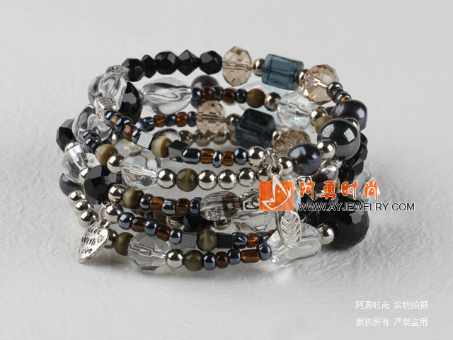 饰品编号:RY798  我们主要经营 手链、项链、耳环、戒指、套链、吊坠、手机链、请方问我们的网站 www.ayjewelry.com