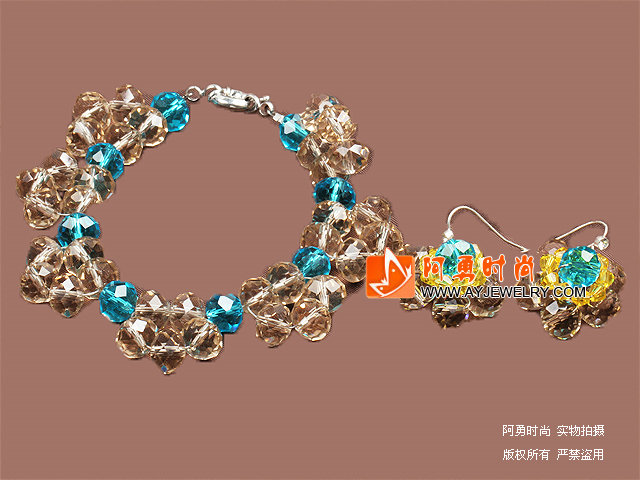 饰品编号:T595  我们主要经营 手链、项链、耳环、戒指、套链、吊坠、手机链、请方问我们的网站 www.ayjewelry.com