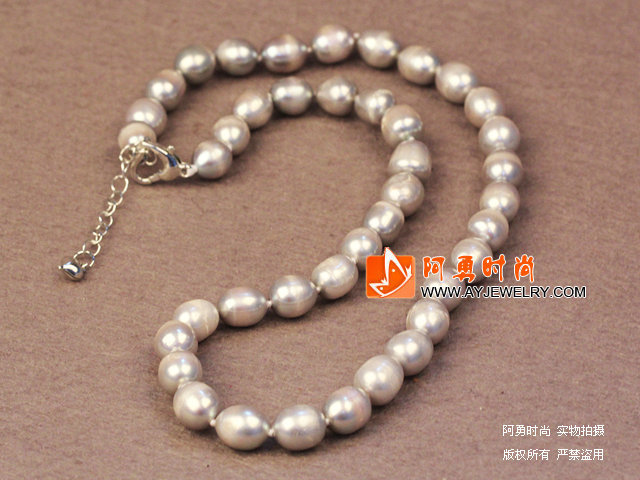 饰品编号:T633  我们主要经营 手链、项链、耳环、戒指、套链、吊坠、手机链、请方问我们的网站 www.ayjewelry.com