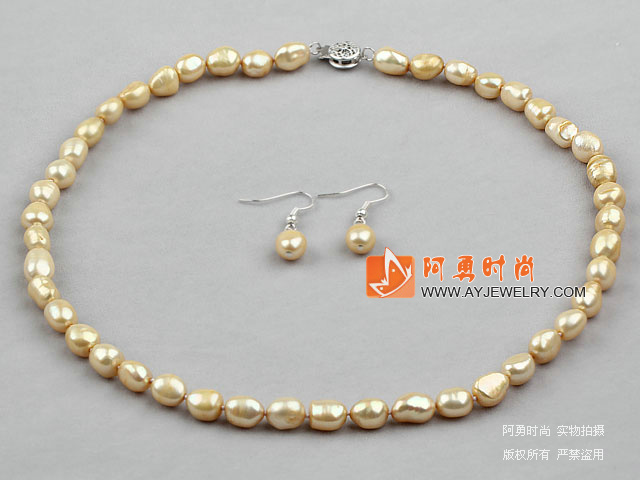饰品编号:T825  我们主要经营 手链、项链、耳环、戒指、套链、吊坠、手机链、请方问我们的网站 www.ayjewelry.com